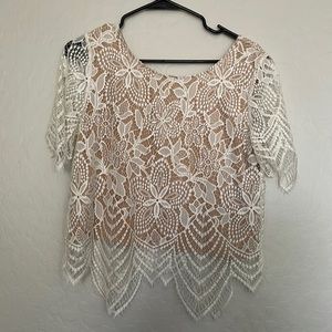 Women’s short sleeved top